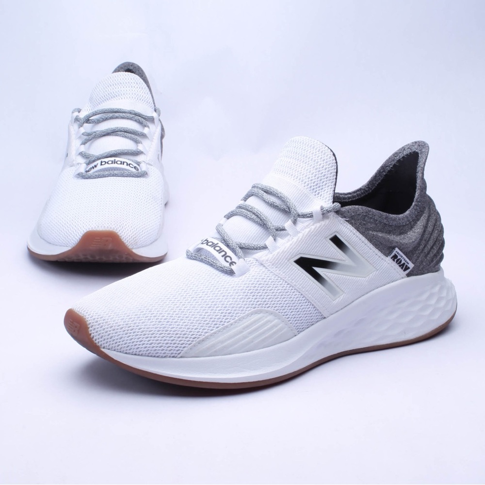 New Balance Fresh Foam Roav Tee Shirt Women's Size 8 B WROAVTW White Gray